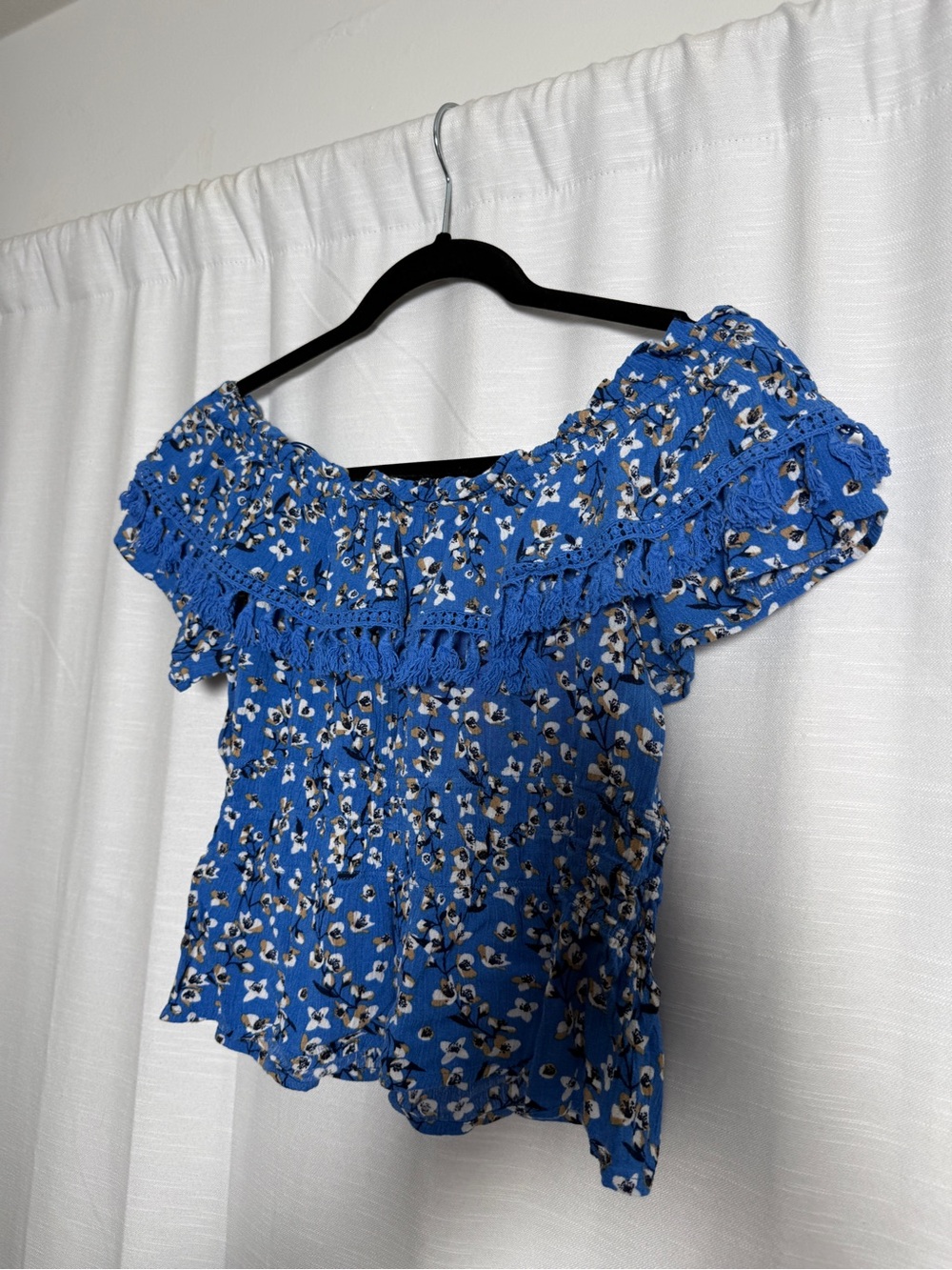 All in Favor Blue Floral Off Shoulder Tassel Ruffle Top | Size L - Picture 9 of 14